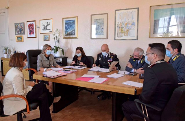 Droni contro tentativi fuga migranti dai centri "quarantena". A Ragusa, prima volta in Sicilia